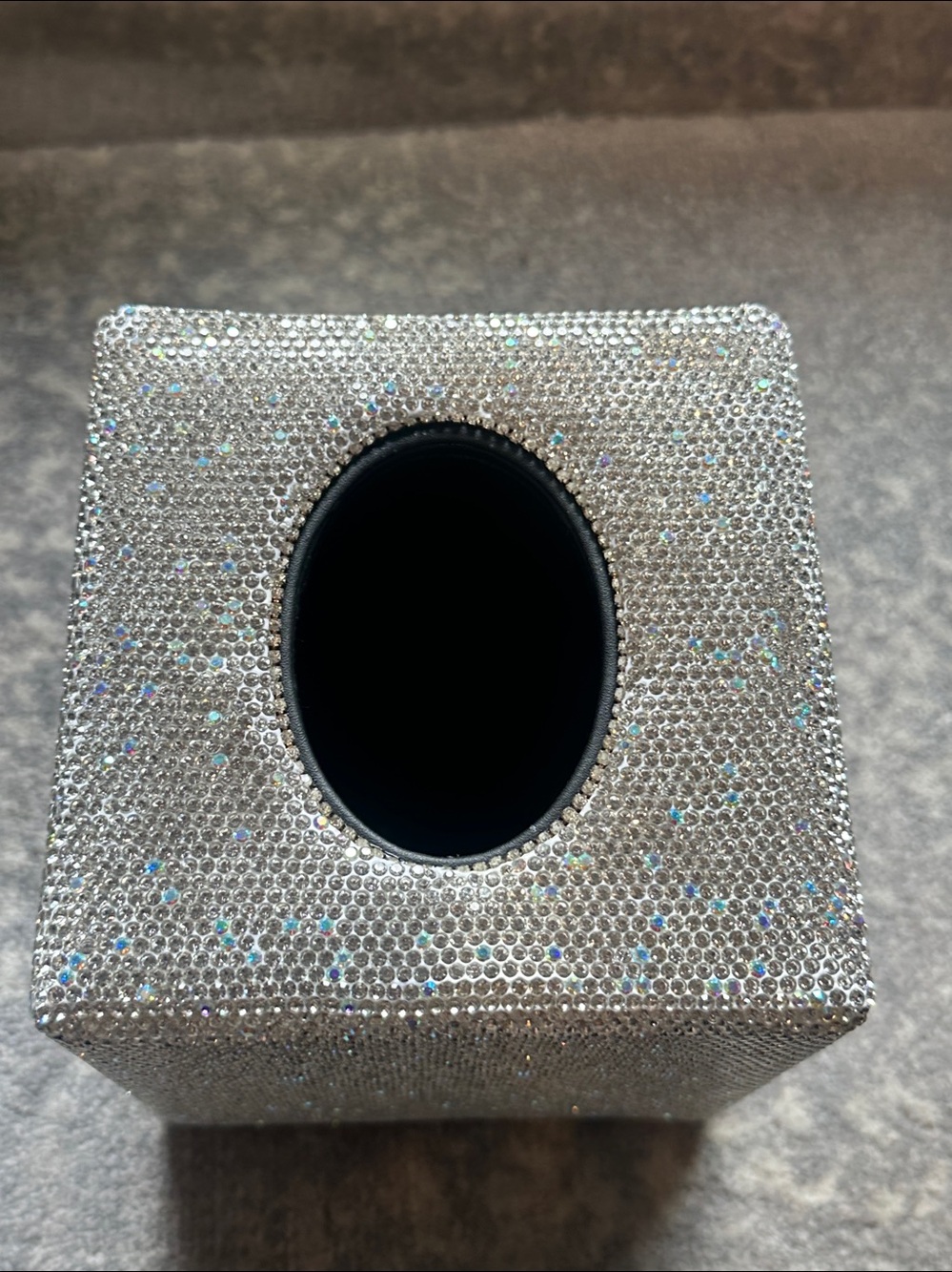 CRYSTAL TISSUE BOX COVER NWT - Picture 6 of 7